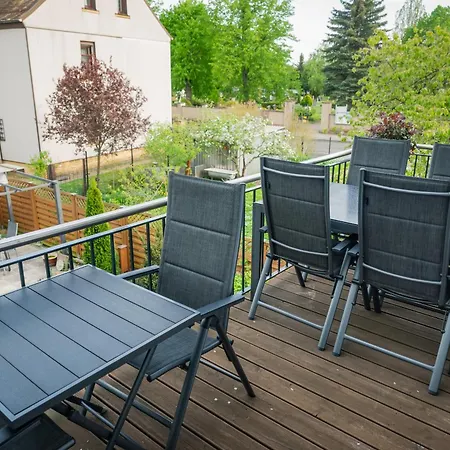 90 Qm Wohnung, 3 Zimmer, Balkon & Grosse Kueche - In Seenaehe, Schnell In Der Stadt Apartment *
